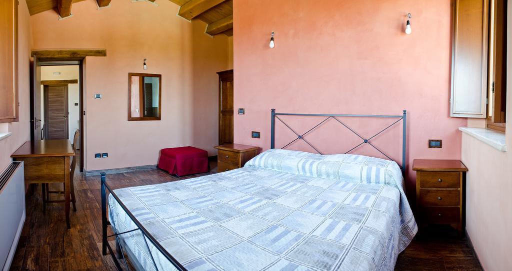 Il Gigante Villa Appignano del Tronto ภายนอก รูปภาพ